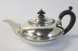 William IV silver tea pot London 1836 total weight 13.