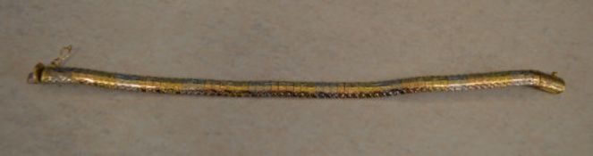 18ct gold tri tone bracelet (AF - one loose link) total weight approx 17 g