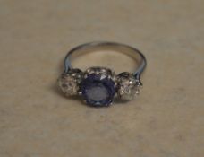 18ct gold sapphire and diamond ring size N approx 2.