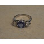 18ct gold sapphire and diamond ring size N approx 2.