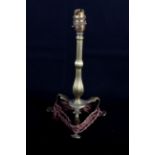 An Edwardian Pullman brass table lamp, 12" high