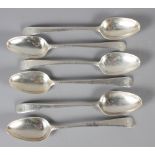 A matched set of six Georgian silver dessert spoons, 6.4oz troy approx