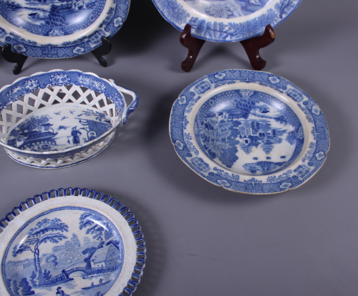 An early 19th century blue and white transfer decorated chestnut basket, a similar osier plate, four - Image 3 of 12