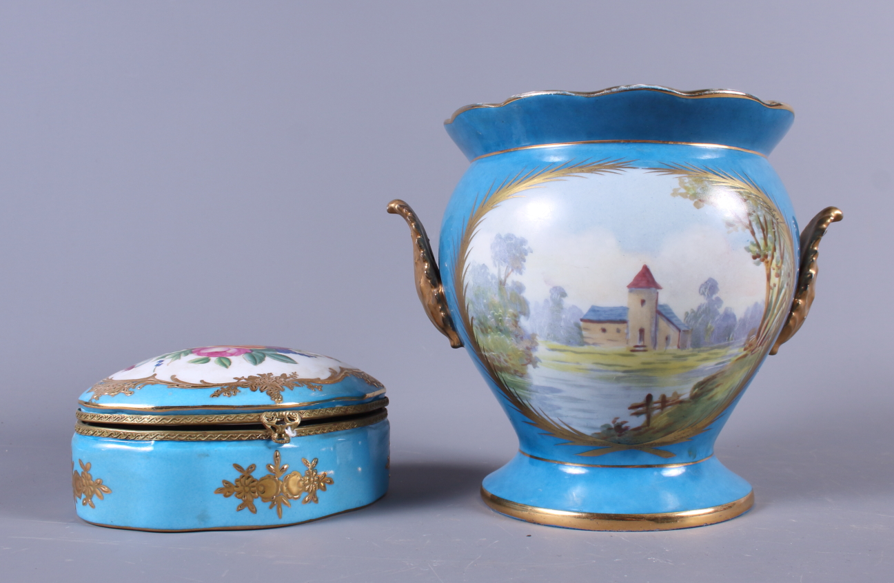 A 19th century Continental porcelain fern pot with figure decoration on a bleu celeste ground, 7"