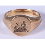 A 9ct gold signet ring with engraved crest, 6.3g