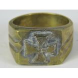 A WW2 German brass Iron cross style signet ring; stamped "1939" but with no other markings.