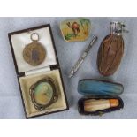 A quantity of interesting collectables including the great war for civilisation 1914-1919 medal