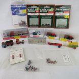 A small quantity of N gauge vehicles, animals, platform furniture, vehicles etc.