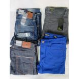 Four pairs of mens jeans, size W32 L33;