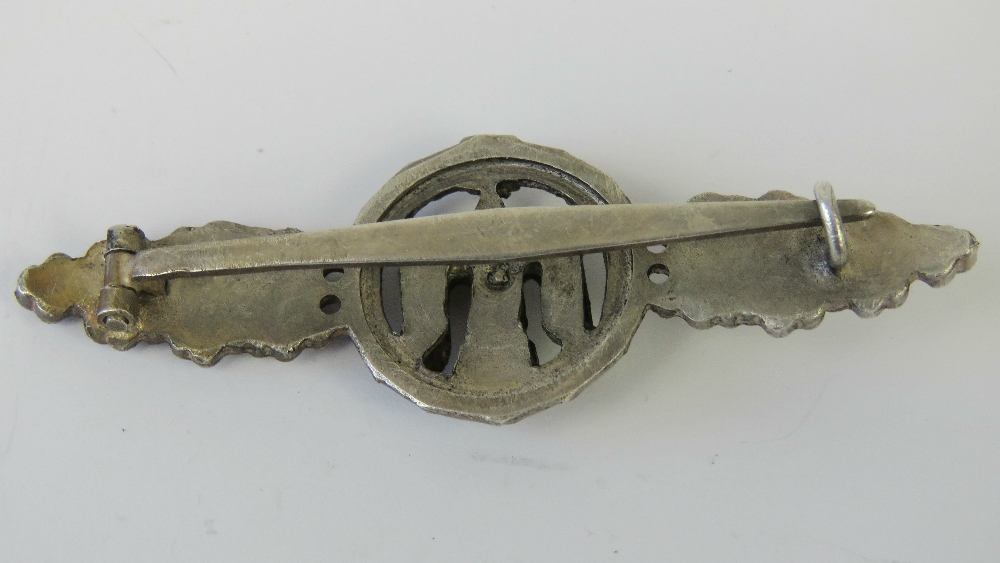 A WWII Lufftwaffe Bomber clasp. - Image 2 of 2