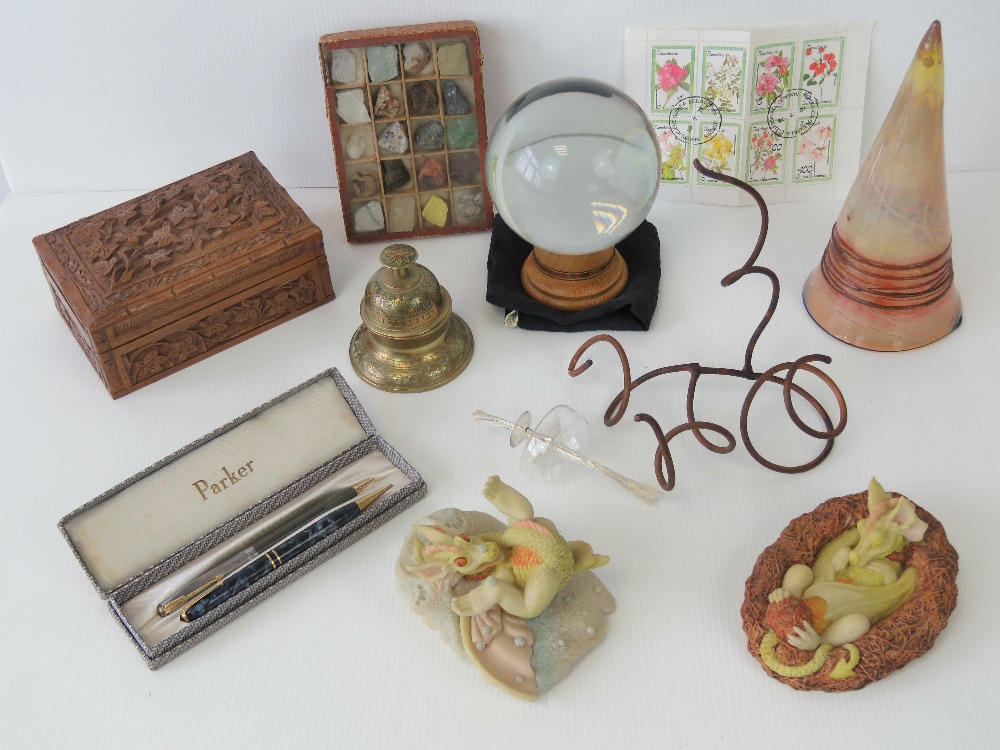 A quantity of items to include; vintage Parker pencil within original box,