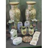 A quantity of ceramics including; a Roya