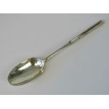 A late 18th/early 19th century HM silver serving spoon with marrow scoop handle,