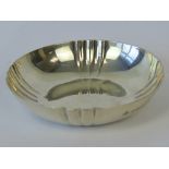 A HM silver pin dish as retailed by Payne & Co Oxford, hallmarked London 1952, 9.3cm dia, 2ozt.