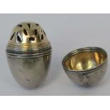 A delightful Georgian HM silver vinigarette in the form of an egg, hallmarked London 1796,