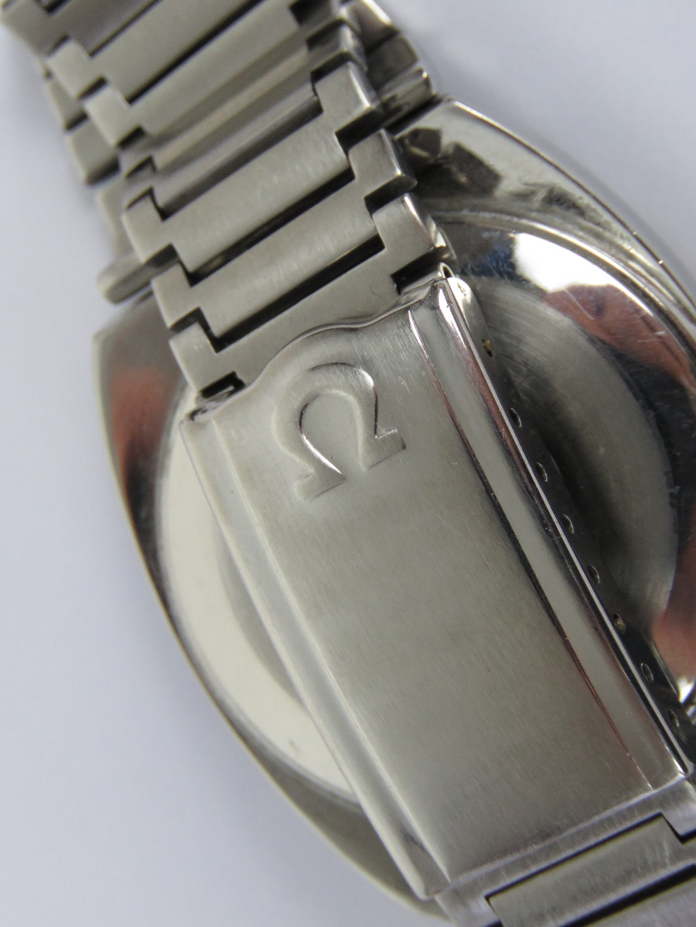 A c1980s Omega Seamaster automatic wrist - Image 3 of 4