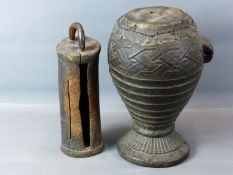 AN ANTIQUE AFRICAN TRIBAL DRUM WITH CARVED LATTICE DECORATION, PROBABLY KUBA PEOPLE, DEMOCRATIC