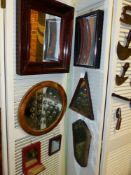 A GROUP OF 18TH AND 19TH CENTURY WALL MIRRORS TO INCLUDE A CONCAVE SHAVING OR MAKE UP MIRROR, A GILT