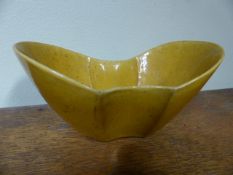 AN INTERESTING ORIENTAL ?? YELLOW GLAZED PORCELAIN BOWL 15CM WIDE