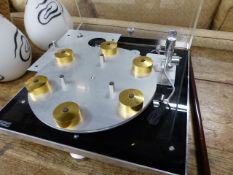 A RARE VINTAGE MICHELL TRANSCRIPTOR HYDRAULIC REFERENCE TURNTABLE