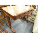 AN EARLY 19TH.C.MAHOGANY TWO DRAWER LIBRARY TABLE ON TRESTLE ENDS. 91cms WIDE