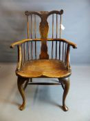 AN ANTIQUE PROVINCIAL CARVED WINDSOR ARMCHAIR. SPLAT BACK, SHELL CARVED CREST RAIL ON CABRIOLE LEGS