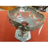 AN ART NOUVEAU PEWTER PIERCED BOWL SIGNED "OSIRIS" 587.