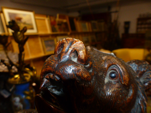 AN UNUSUAL FINELY CARVED BLACK FOREST FIGURE OF A SEATED BEAR WITH GLASS EYES AND BRASS TRADE LABEL, - Image 22 of 28