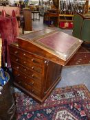 A GOOD QUALITY EARLY 19TH.C. ROSEWOOD DAVENPORT DESK IN THE MANNER OF GILLOWS. 59cms WIDE