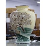 ANDO JUBEI. SIGNED JAPANESE EARLY 20TH CENTURY LARGE CLOISONNE VASE WITH FLOWERING CHERRY TREES ON