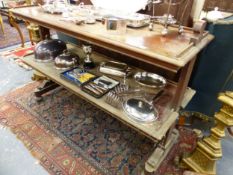 A VICTORIAN MAHOGANY TWO TIER DUMB WAITER. 153cms WIDE