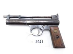 WEBLEY AIR PISTOL MKI, IN .22 CALIBRE, SERIAL NO 514 WITH INTER CHANGEABLE BARREL, TIN OF WEBLEY