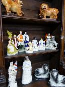 A GOOD COLLECTION OF 19TH.C.STAFFORDSHIRE FIGURES TO INCLUDE QUEEN OF ENGLAND AND UNCLE TOM AND