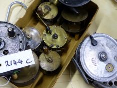 A FARLOW ALLOY FISHING REEL, THREE FURTHER ALLOY REELS AND A COLLECTION OF SEVEN BRASS REELS.