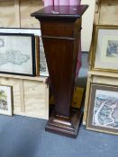 AN ANTIQUE MAHOGANY AND INLAID PEDESTAL OF TAPERED FORM. 115CMS HIGH.