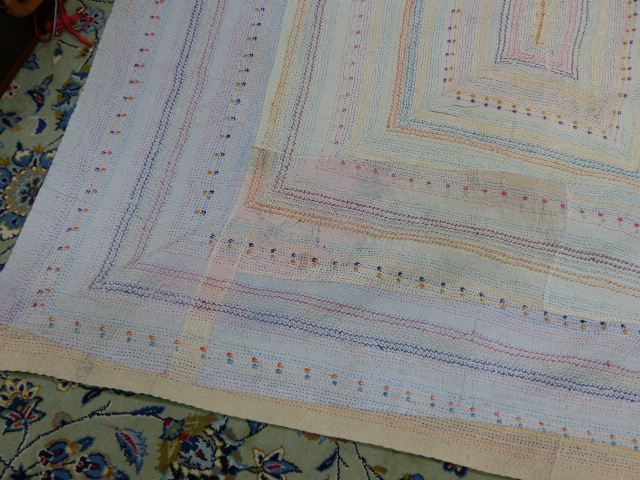 TWO GUNDRA RALLI SHAWLS, FINE STITCH VINTAGE - Image 10 of 37