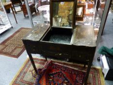 A 19TH.C.FRENCH COUNTRY SMALL DRESSING TABLE WITH RISING MIRROR OVER THREE DRAWERS, ORIGINAL PAINT