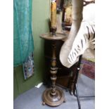 A PAIR OF TURNED WALNUT STANDS/LAMPS IN THE EARLY 18TH CENTURY MANNER, DISH TOPS ON BALUSTER