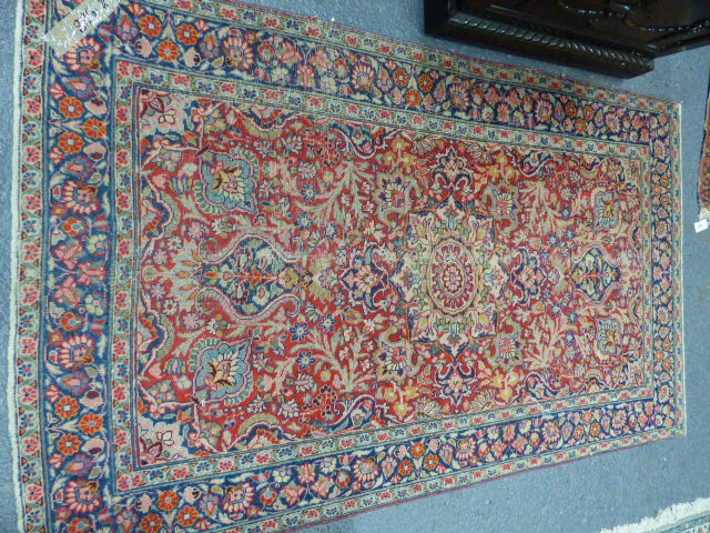 A PERSIAN TABRIZ RUG. 208X128CMS