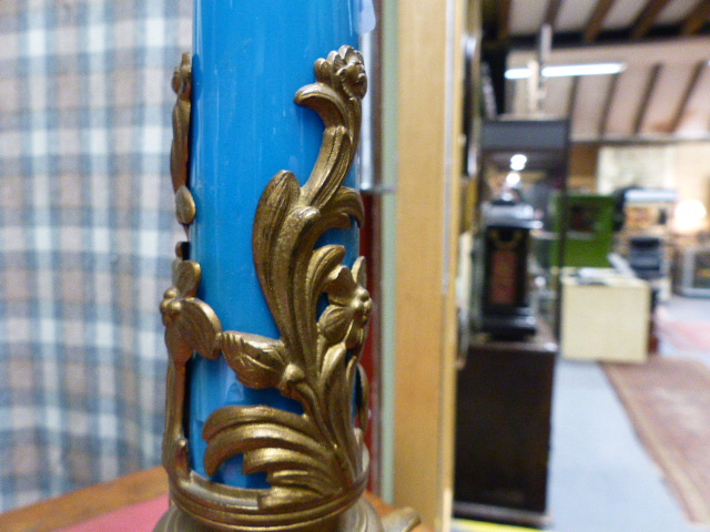 A LATE 19TH CENTURY FRENCH GILT METAL LAMP BASE WITH BLUE GLASS STEM AND SCROLLED FEET. (50CMS - Image 8 of 20
