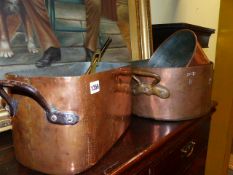 A GROUP OF VARIOUS 19TH.C.AND OTHER COPPER PANS, DOOR STOPS,ETC