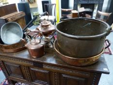 A LARGE EARLY 19TH.C.COPPER PAN, THREE VICTORIAN LARGE SHALLOW PANS, TWO KETTLES AND A LARGE