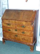 AN 18TH.C.WALNUT BUREAU WITH FALL OVER TWO SHORT AND TWO LONG DRAWERS. 92CMS WIDE.