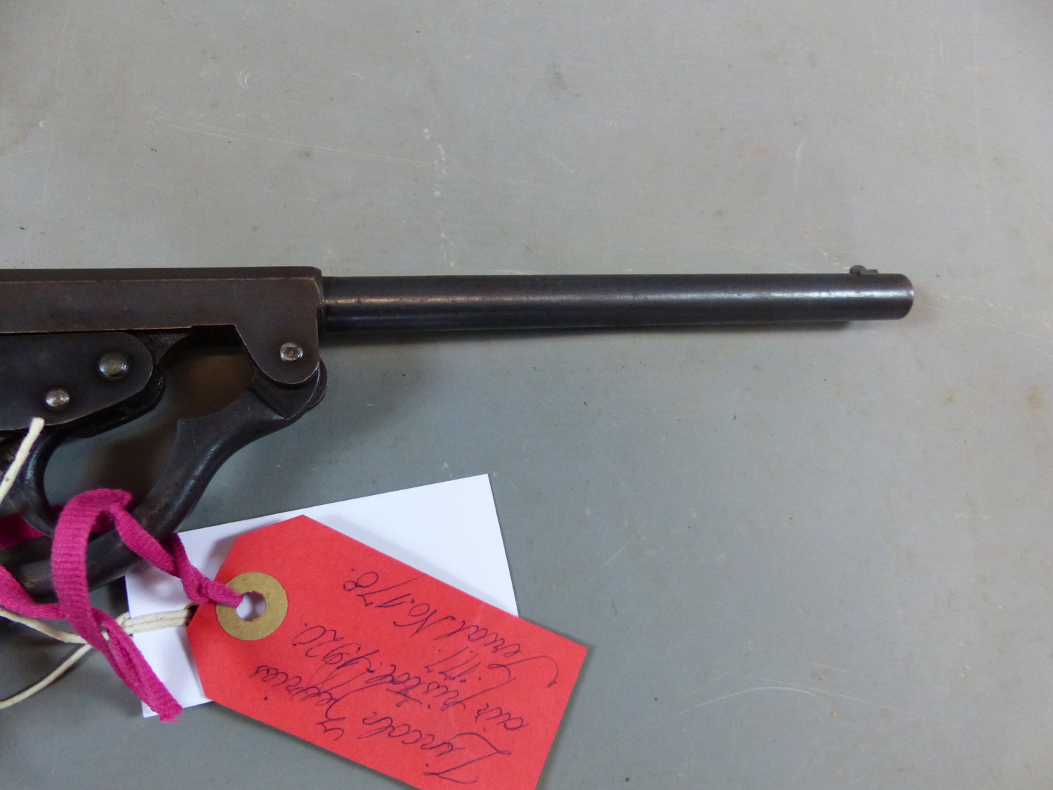 AIR PISTOL. A LINCOLN JEFFERIES .177 "LINCOLN" AIRPISTOL SERIAL NUMBER 178 ( NO CERTIFICATE - Image 11 of 11