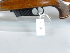 RIFLE. VOERE .22 SEMI-AUTOMATIC SERIAL NUMBER 185258 COMPLETE WITH SCOPE, (ST.NO.3272).