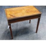 A LATE GEORGIAN YEW WOOD LOW TABLE WITH GALLERY EDGE TOP AND STRAIGHT TAPERED LEGS. W.65cms x D.