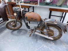 A JAMES CAPTAIN 198cc VILLIERS ENGINED MOTORCYCLE (MODEL K7?) DISMANTLED BUT PRINCIPALLY