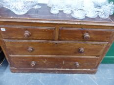 A VICTORIAN PINE CHEST OF DRAWERS.