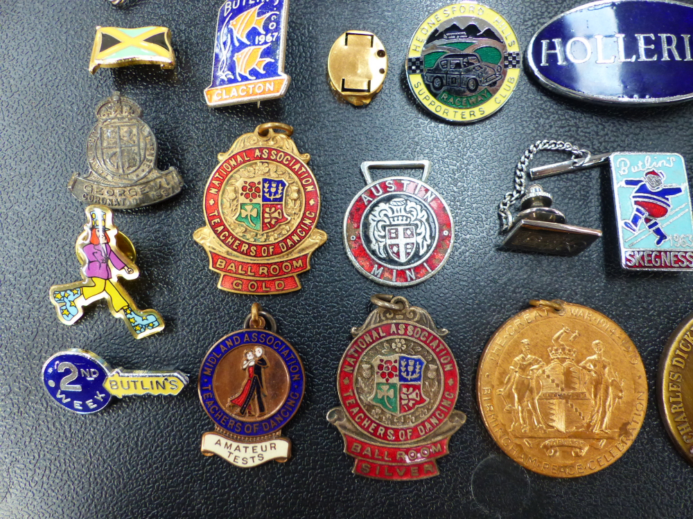 BADGES,PINS, ETC. - Image 4 of 9