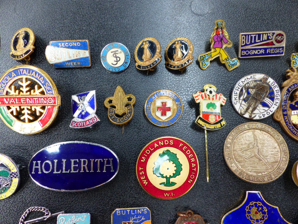 BADGES,PINS, ETC. - Image 6 of 9